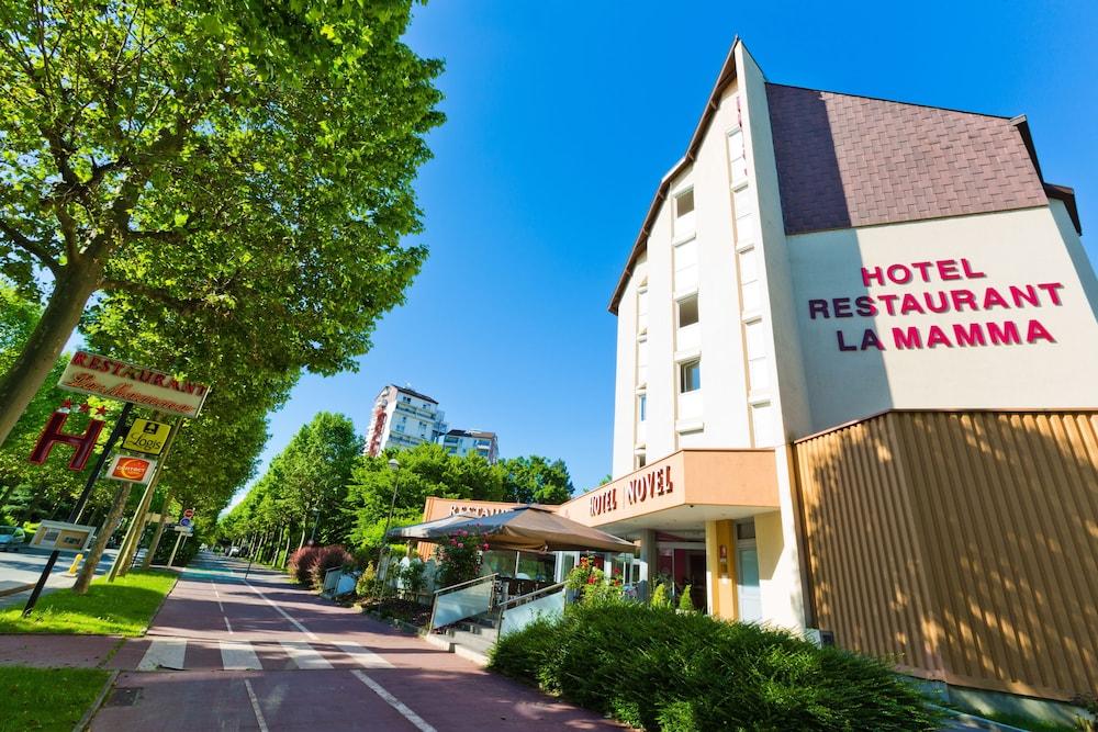 Hotel Novel Restaurant La Mamma Annecy Exterior foto
